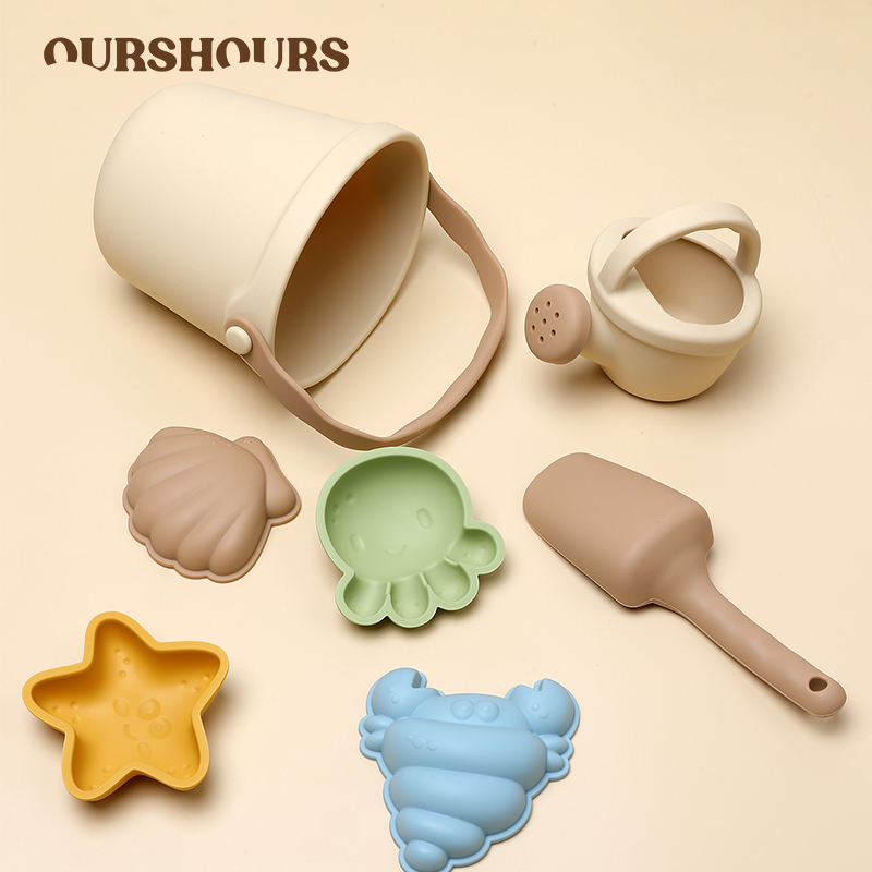 Kids Outdoor Tools - 7 Buah Set Mainan Pantai Silikon